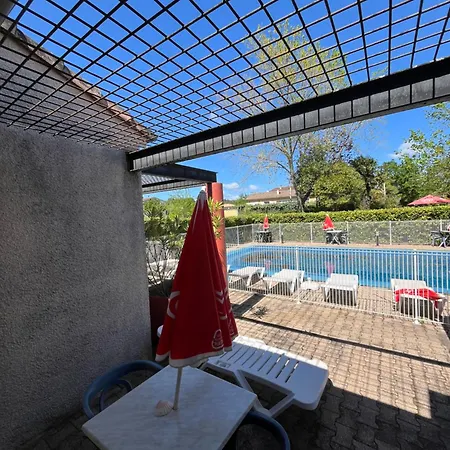 Hotel Restaurant Douce France Saint Alban Auriolles